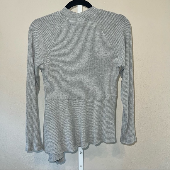 Anthropologie Maeve Corinne Gray Asymmetrical Long Sleeve Small Petite - Picture 10 of 10